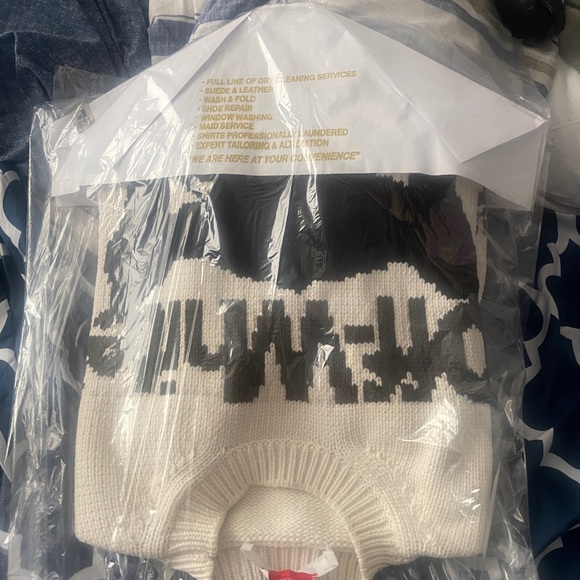 XXL Off White Cat Intarsia Sweater SS23